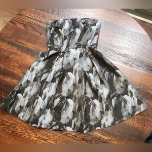 White House Black Market Strapless Dress Black Silver Knee Length Sz 2 NO BELT